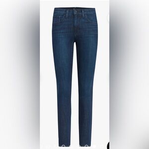 Joe’s Jeans Skinny Curvy Ankle